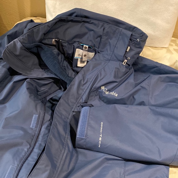 Men’s Columbia XLT rain jacket with removable Fleece inner layer - Picture 3 of 6